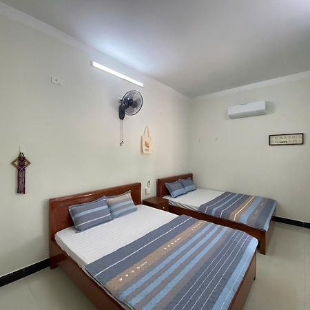 Kontum Home Sweet Homestay Kon Tum Exteriör bild